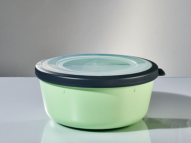 [Translate to EN:] Mehrweg Bowl- L -  1.250 ml - inkl. Deckel